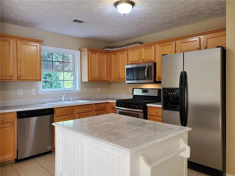 3419 Cast Palm Dr — Photo 5