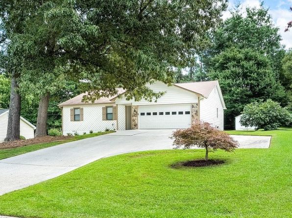 1146 Hutch Ln