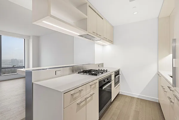 Rented by Compass | media 5