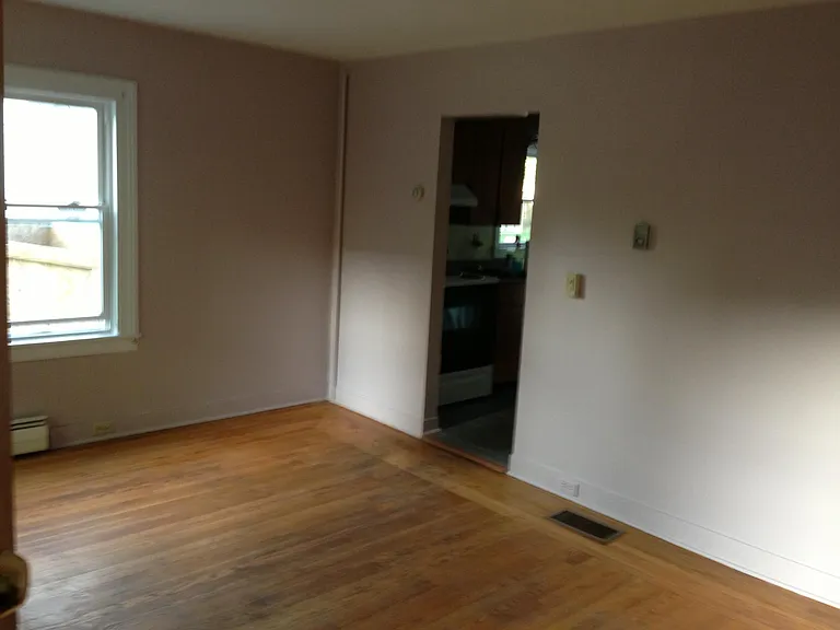 28 Front St #A — Photo 6