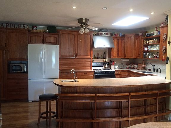 Large Fold-out Pantry