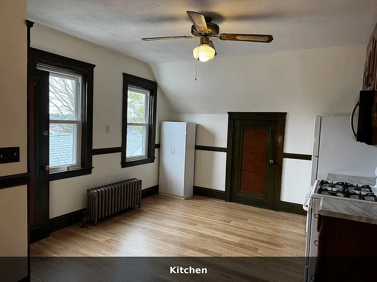 Kitchen Dining Space