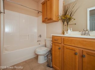4705 Sawyers Dr, Des Moines, IA 50310