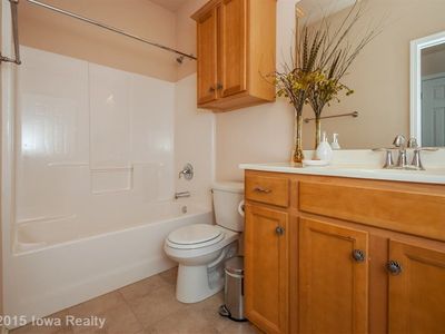 4705 Sawyers Dr, Des Moines, IA, 50310