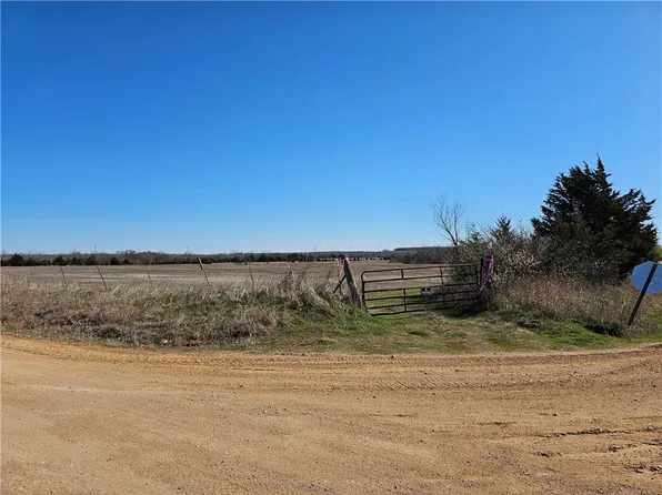3390 Road, Meeker, OK 74855