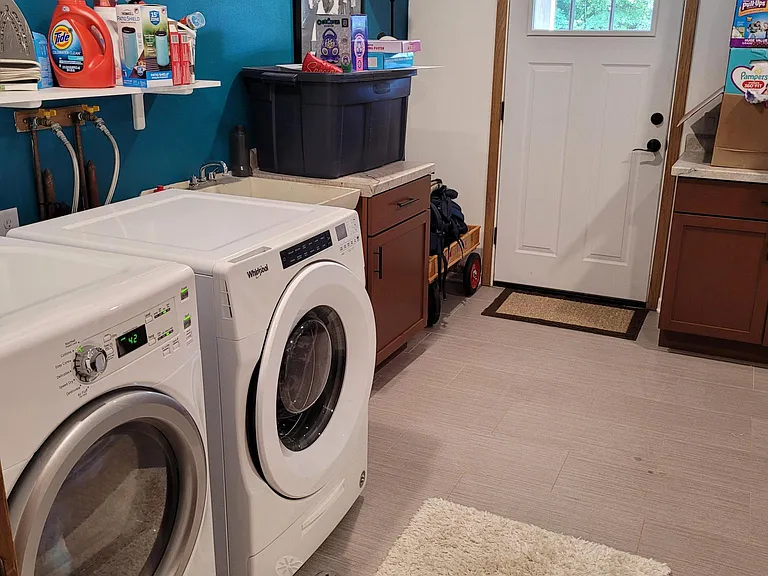 1575 Kuhle Dr #1575 — Photo 9