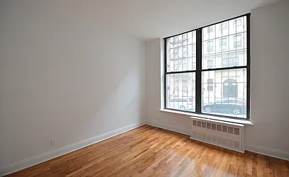 Rented by CITY SKYLINE REALTY INC