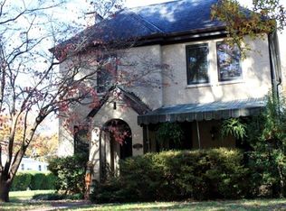 226 12th Ave, Huntington, WV 25701