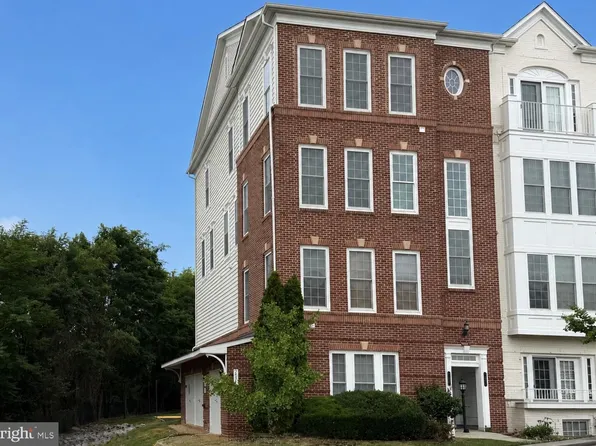 2213 Oberlin Dr, Woodbridge, VA 22191