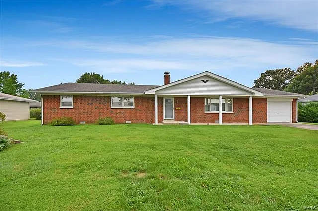 318 Impala Dr photo 1