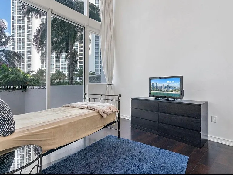 18101 Collins Ave #401 — Photo 26