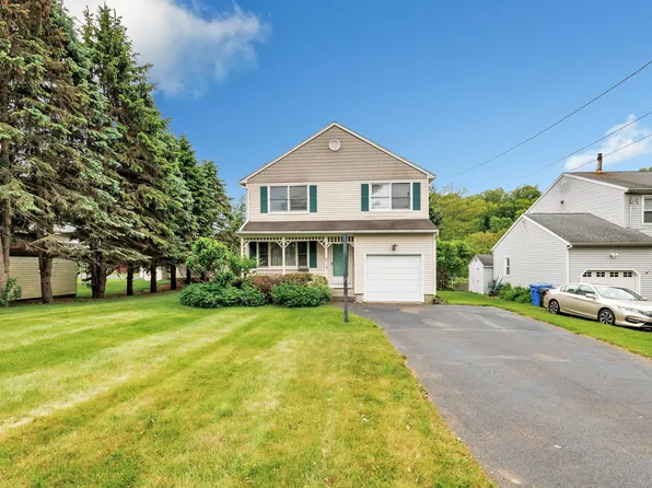 9 Cypress Lane, Trumbull, CT 06611