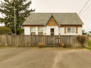 92492 G Rd, Astoria, OR 97103