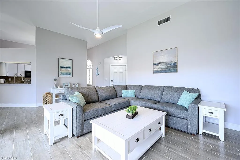 2 bed, 2.0 bath, 1350 sqft, $6,000 — Photo 1