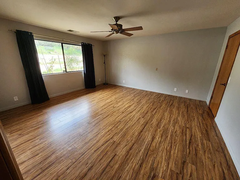 14705 Vesper Rd — Photo 9