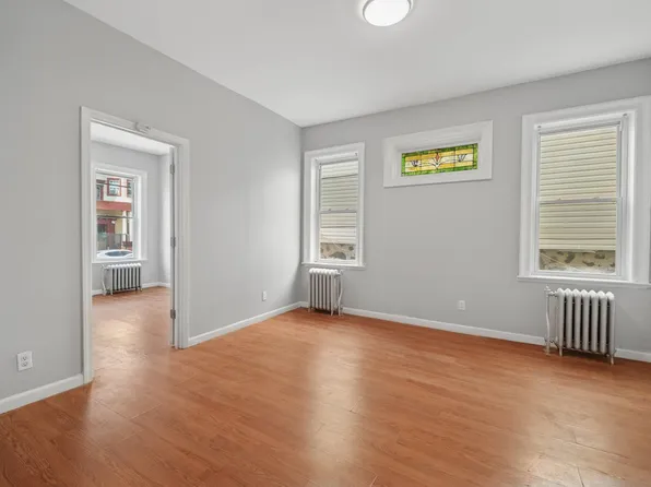 130 Wilkinson Avenue image 7 of 50