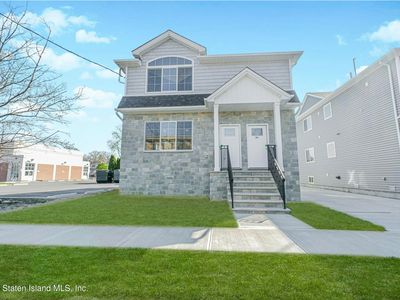 105 Jerome Ave, Staten Island, NY, 10305