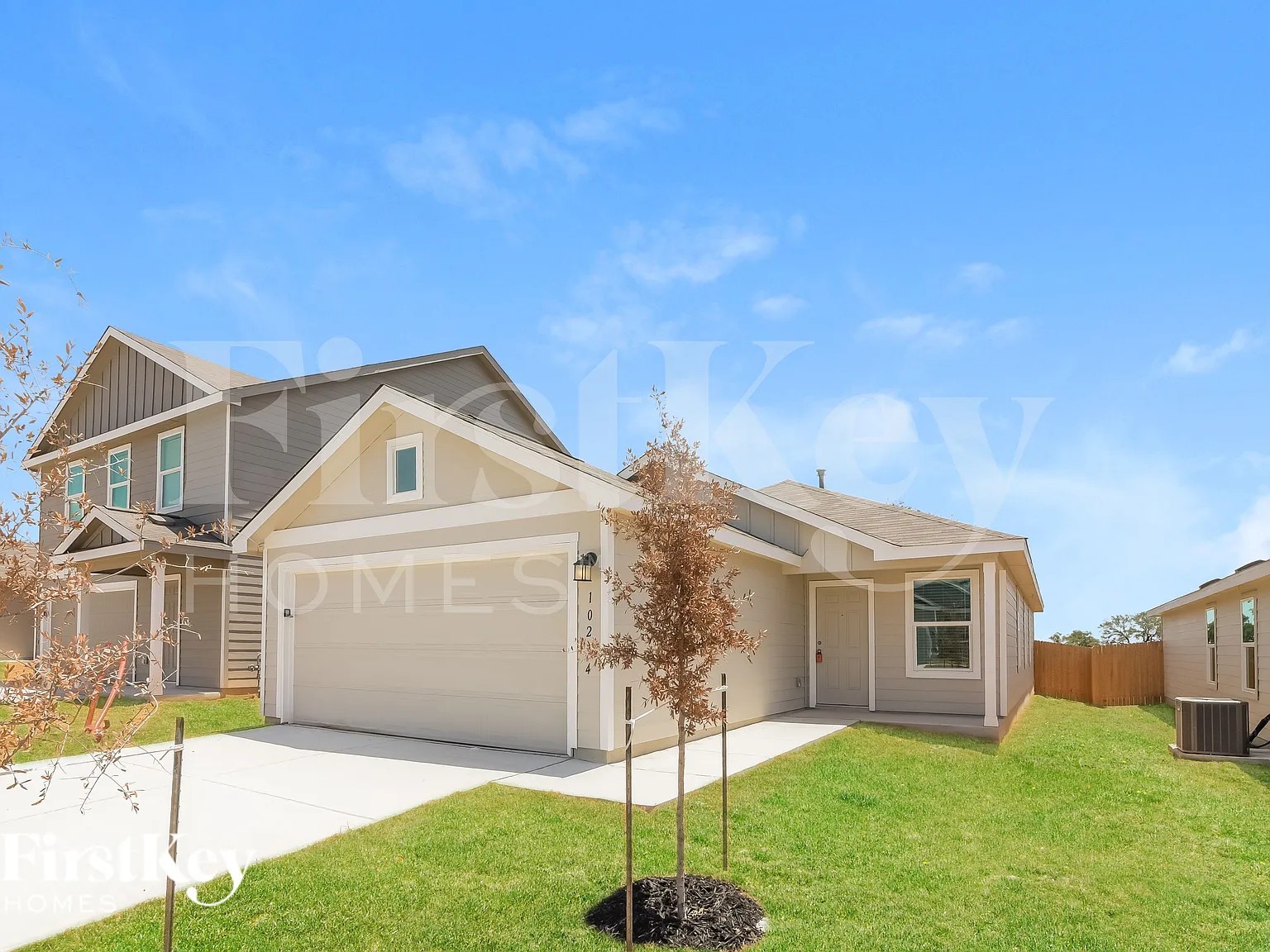 3 bed, 2.0 bath, 1440 sqft, $1,440 — Photo 2