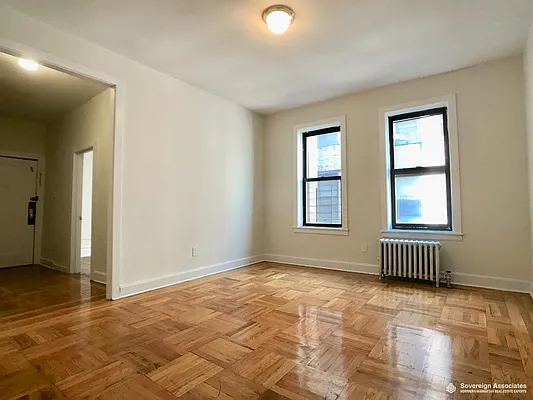 Rented by Sovereign Associates | media 7