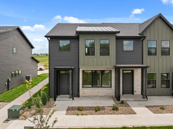 911 Percheron Ln, Norwalk, IA 50211