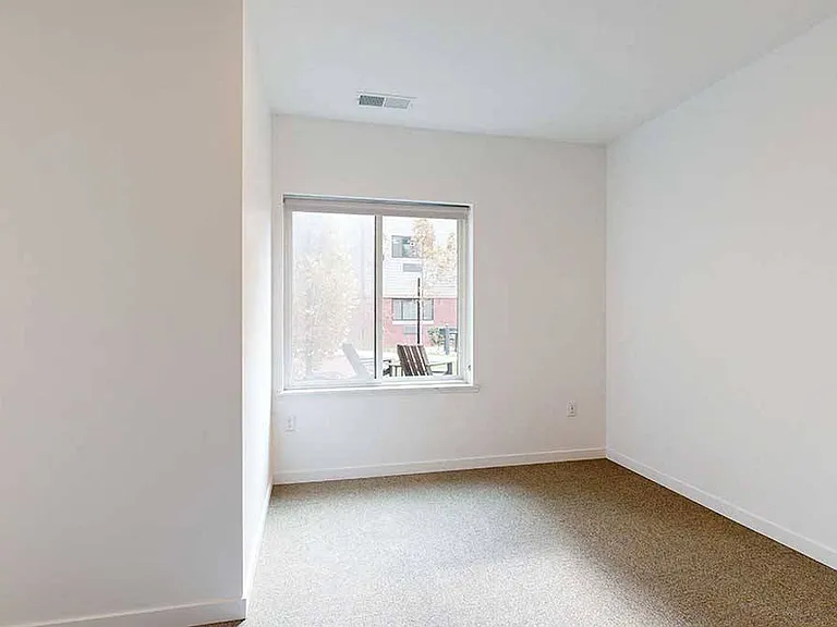 The Conrad — Photo 109