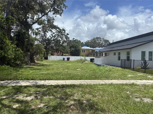 4743 10th Ave S, Saint Petersburg, FL 33711