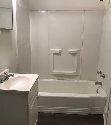 Bathroom1