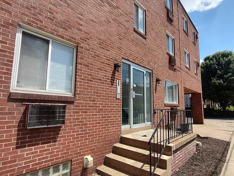 741 Washington Ave #3 — Photo 1