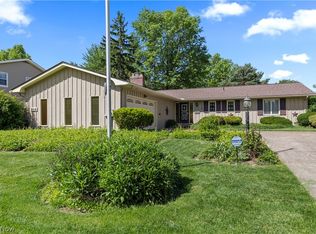 3516 Meadowbrook Dr, Lorain, OH 44053