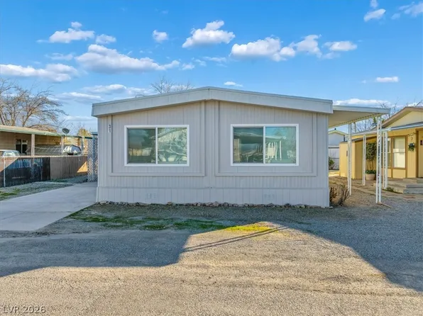 31 Vegas Valley Dr, Pahrump, NV 89048