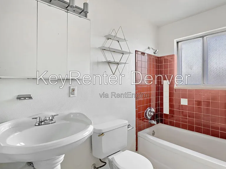 7956 Patricia Dr — Photo 7