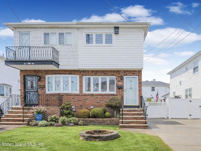 161 Spratt Ave, Staten Island, NY, 10306