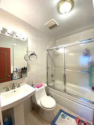 Sold by Maximillion Realty, Inc. | media 13