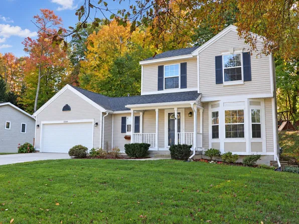 2250 Chelsea Rd NE, Grand Rapids, MI 49505