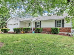 19 Haverford Dr, Saint Peters, MO