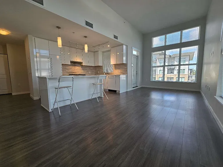 9551 Alexandra Rd #4XX — Photo 13