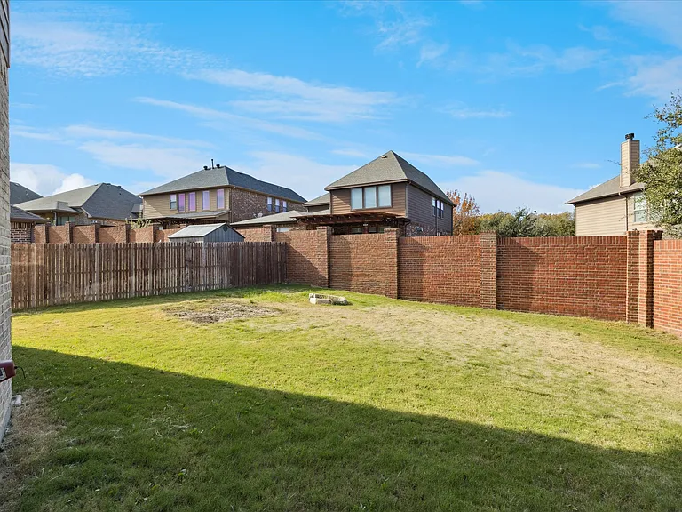 5805 Canyon Oaks Ln — Photo 15