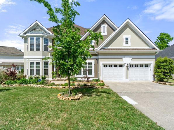 2323 Laurelton Creek Ln
