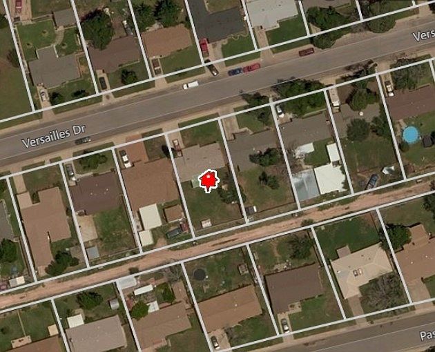 2nd image of 4513 Versailles Dr