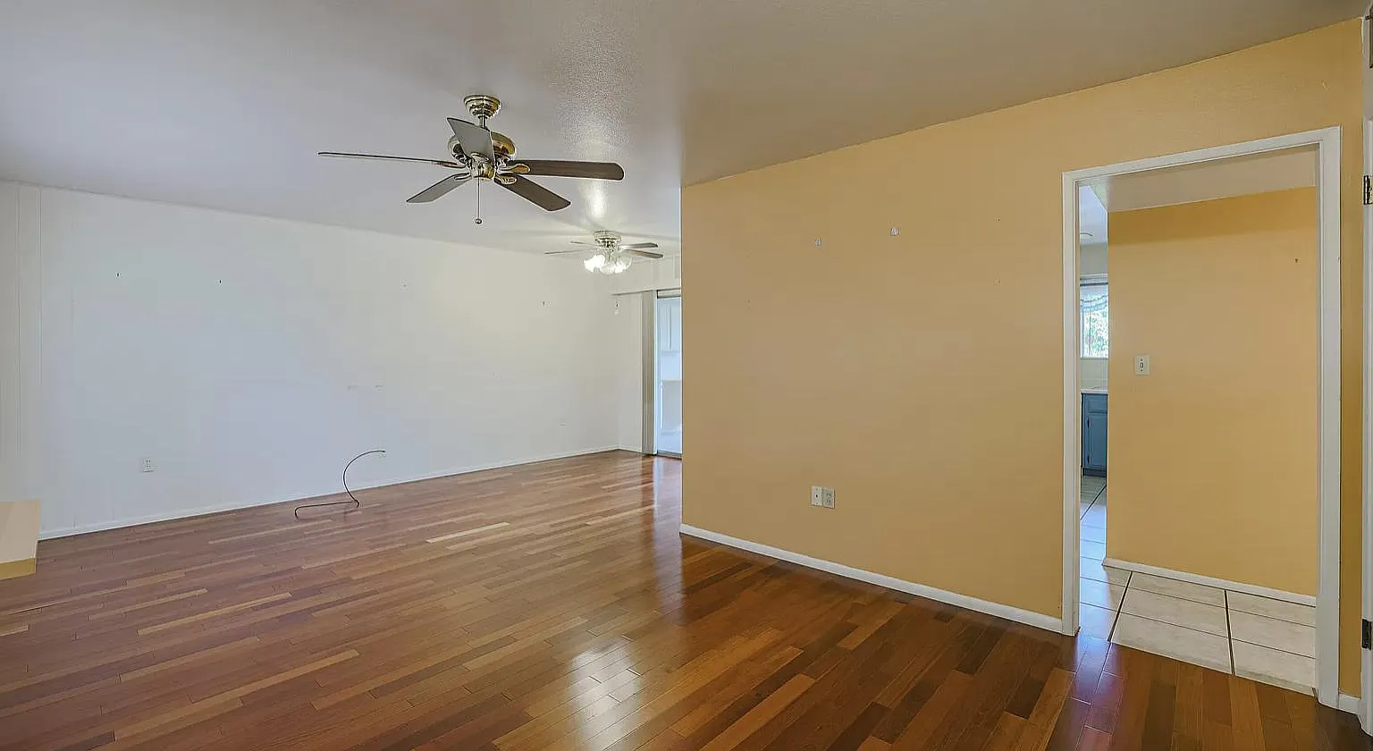 2 bed, 1192 sqft, $1,650 — Photo 1