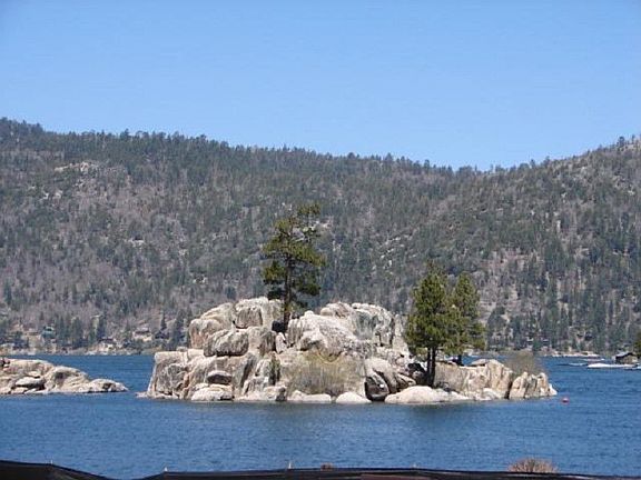 4th image of 39077 Big Bear Blvd