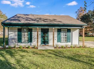 1120 Mardi Gras Rd, Carencro, LA 70520