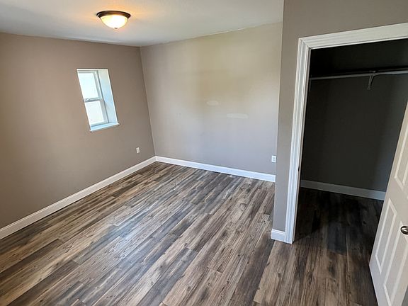 4th image of 319 E 1st St #4