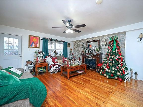 4th image of 8708 Avenue N