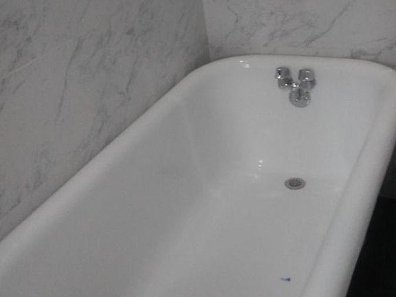 Claw foot Tub