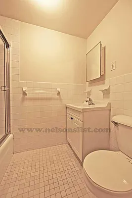 Rented by R New York | media 19