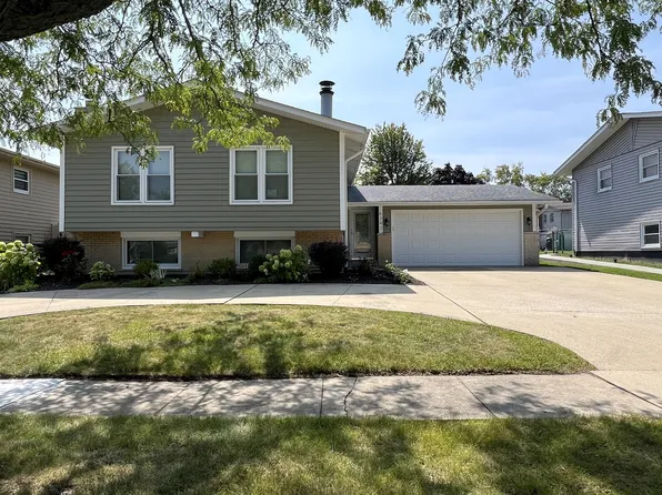 6243 Rio Verde Ave, Oak Forest, IL 60452