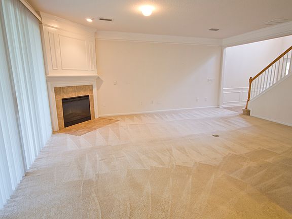 4th image of 11111 Castlemain Cir S