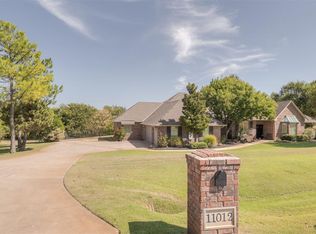 11012 Autumn Rd, Edmond, OK 73013