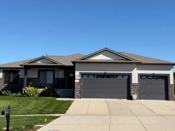3602 Wendell Dr, Hastings, NE 68901